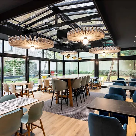 Ibis Bastille Faubourg St Antoine Hotel 3*