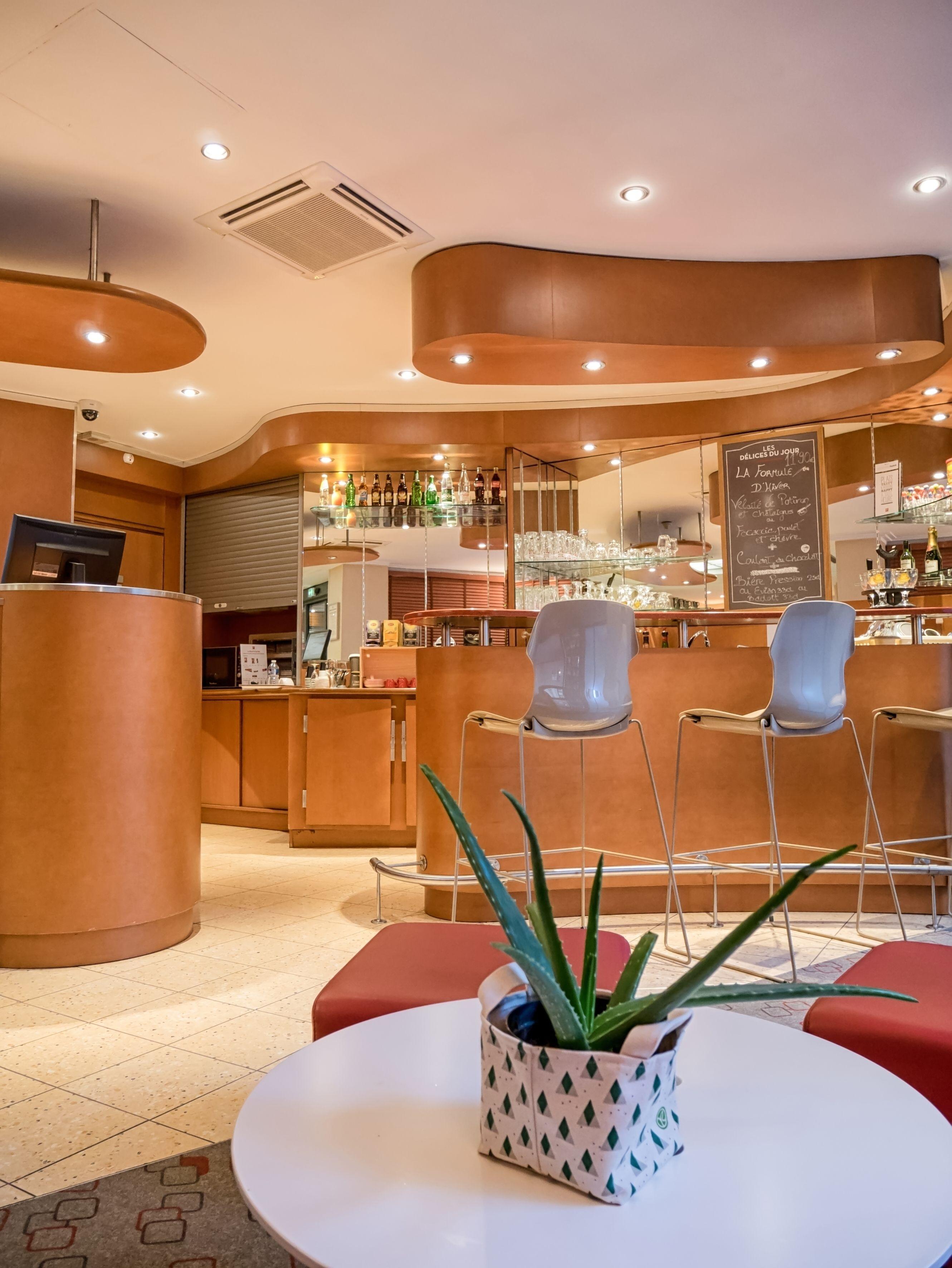 Ibis Bastille Faubourg St Antoine Hotel 3*