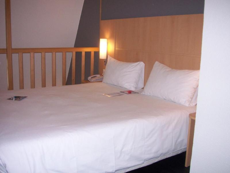 Ibis Bastille Faubourg St Antoine Hotel 3*